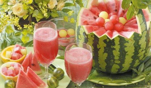 解渴吃瓜,夏日消暑新风尚